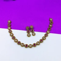 Elegant AD Necklace with pair of Earrings
