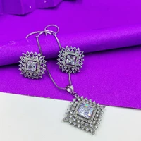 Lavish AD marvelous design Pendant set with pair of Studs