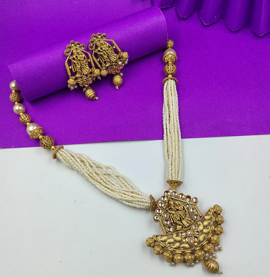 Beautiful Radha Krishna Pendent Premium Gold Necklace and Earrings