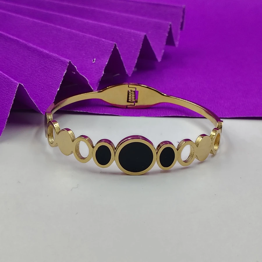 Crazyhoor Circle Black Anti-Tarnish Bracelet