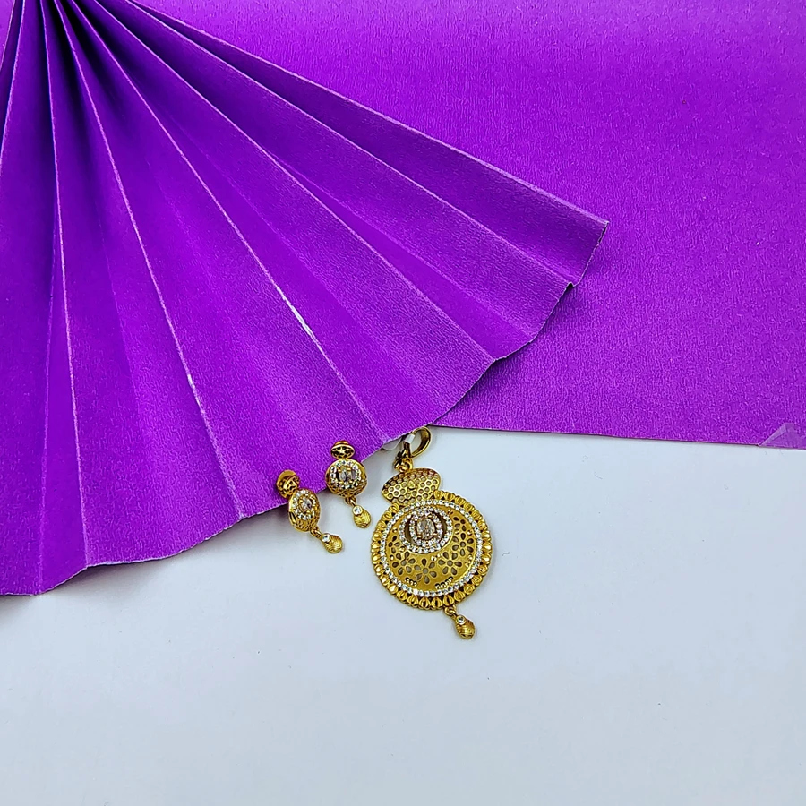 Glimsy 1 gm Gold Necklace Set