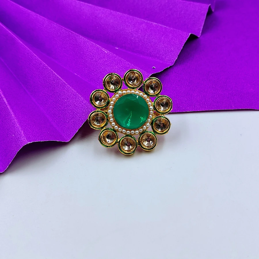 Twinkling Fashinable light weight Bottle Green Colour big Ring