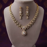 Premium Quality Mehandi Polish Necklace Set