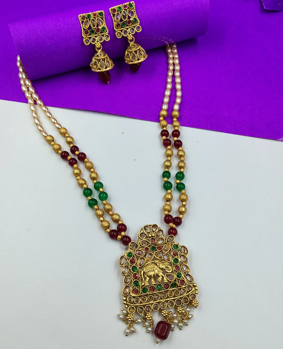 Gold Plated Pota Stone And Pearl Temple Necklace Set