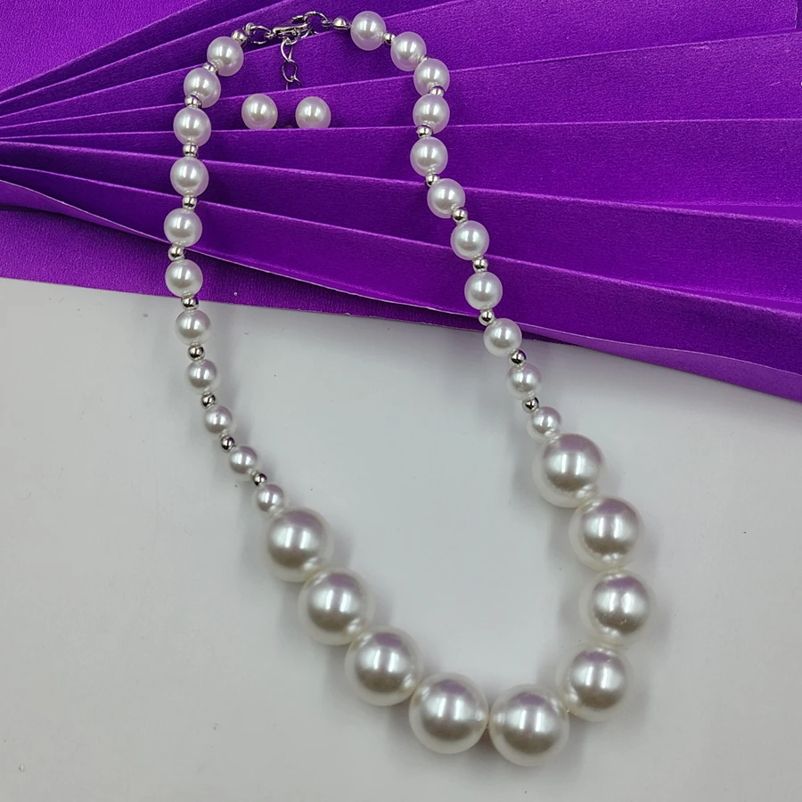 Crazyhor White Pop Faux Pearl Necklace